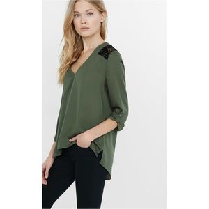 EXPRESS NWOT Deep V-neck Lace Back Blouse in Olive